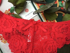 Rouge Gorge Lingerie - dessous chics - parure rouge