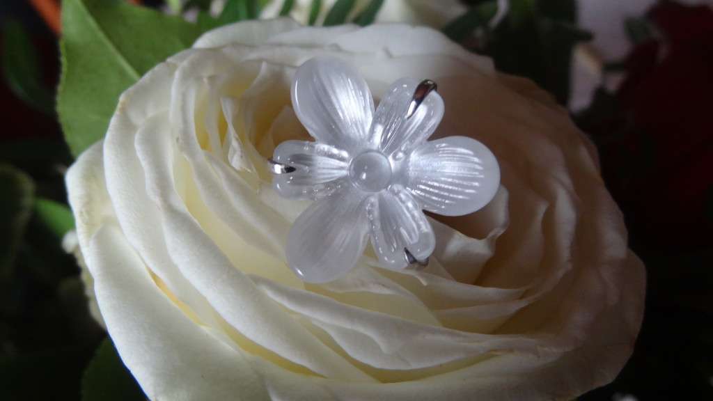 Bague Lalique - bijou d'exception en cristal - Fleur de neige