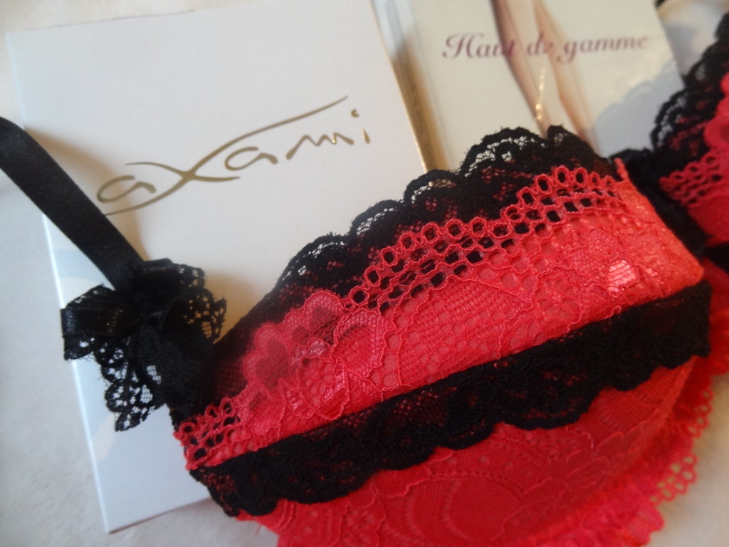 Miss Glam - ensemble de lingerie sexy Axami - Saint Valentin