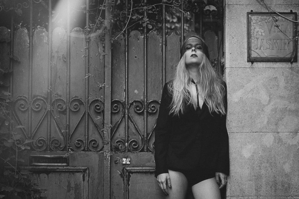Passage du Désir – Maison Close – lingerie fine française