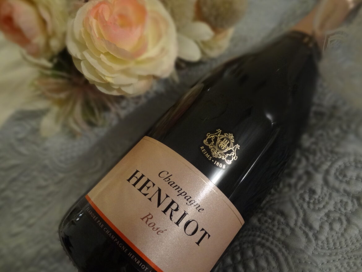 Brut Rosé de Champagne Henriot – une cuvée idéale pour la Saint-Valentin