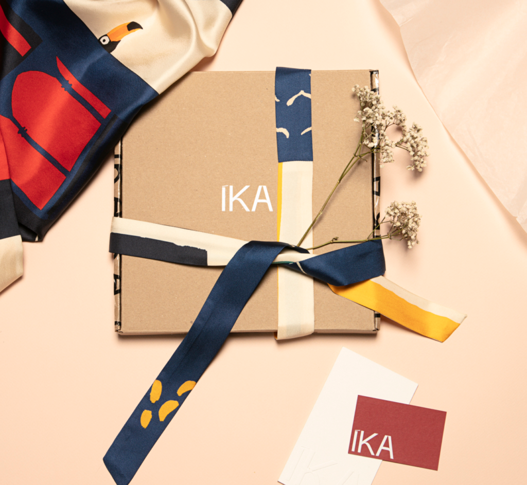 Ika Paris - des pièces en soie chics, colorées et impertinentes