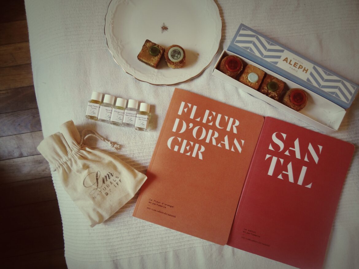 Les cahiers des naturels LMR + NEZ – le Santal et la Fleur d’Oranger à l’honneur