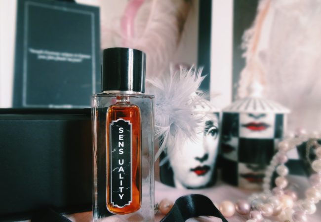Esens Unik – Barfumerie en ligne – collection privée de parfums rares