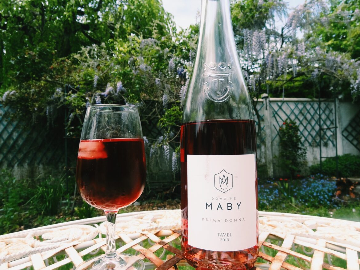 Tavel Domaine Maby Prima Donna 2020 - un rosé puissant pour célébrer les premiers barbecues