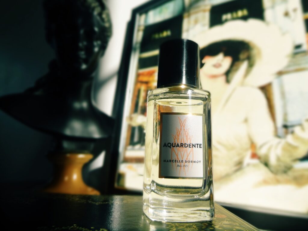 Aquardente, le nouveau parfum de Marcelle Dormoy destinée aux femmes paradoxales