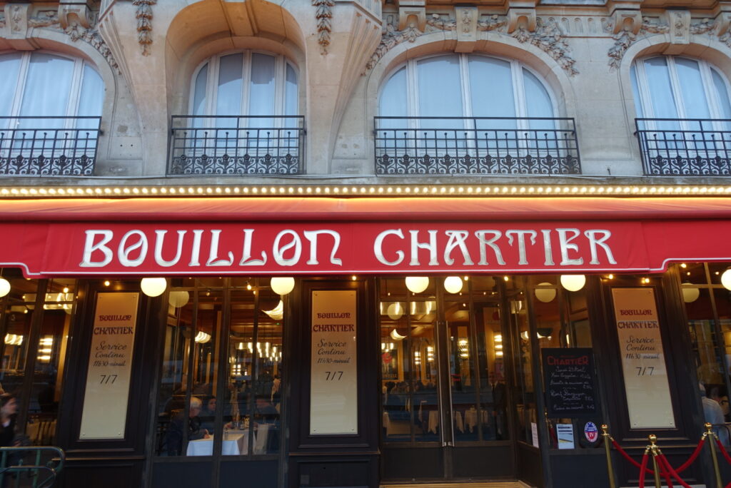 Bouillon Chartier s'installe face à la gare de l'Est et remplace Batifol