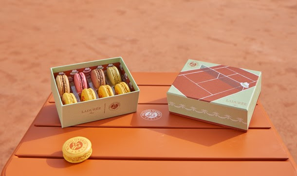 Ladurée s’associe pour la première fois à Roland-Garros - coffret de macarons 