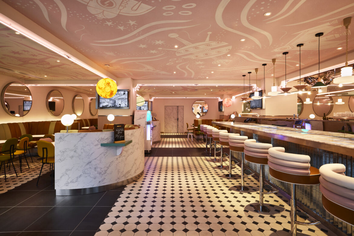 Mama's Diner - le restaurant branché années 50 du Mama Shelter La Défense