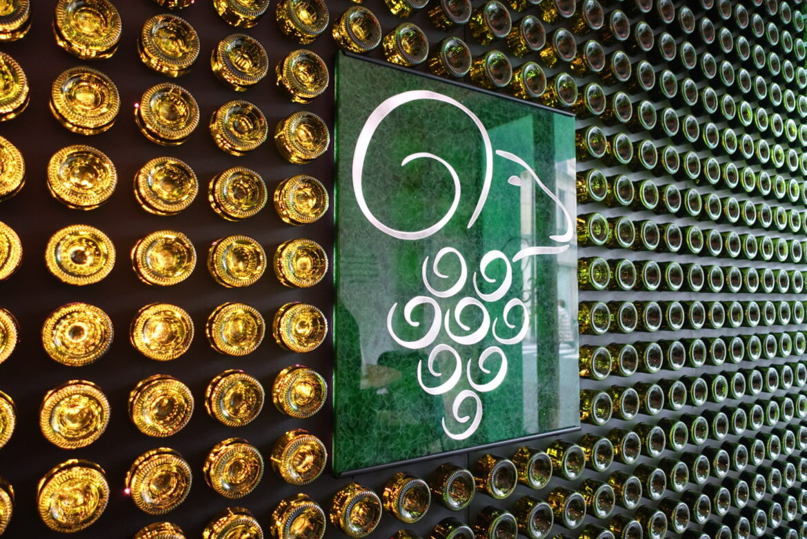 Mouton Cadet célèbre ses 90 ans en ouvrant un pop-up store