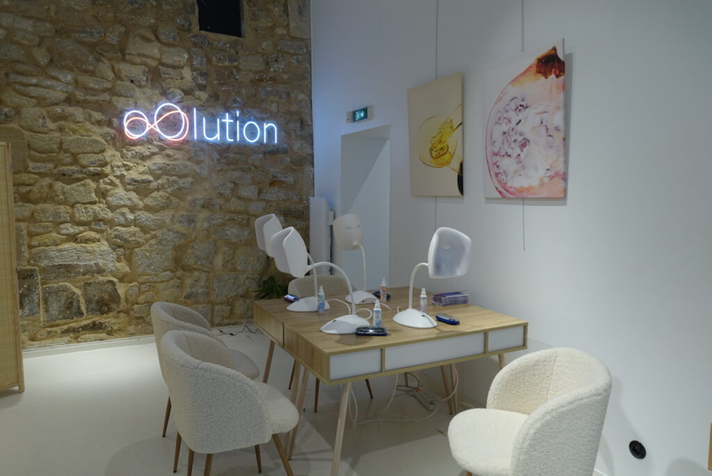 oOlution, ouvre son premier pop-up store dans le Marais pour célébrer ses 10 ans d'existence