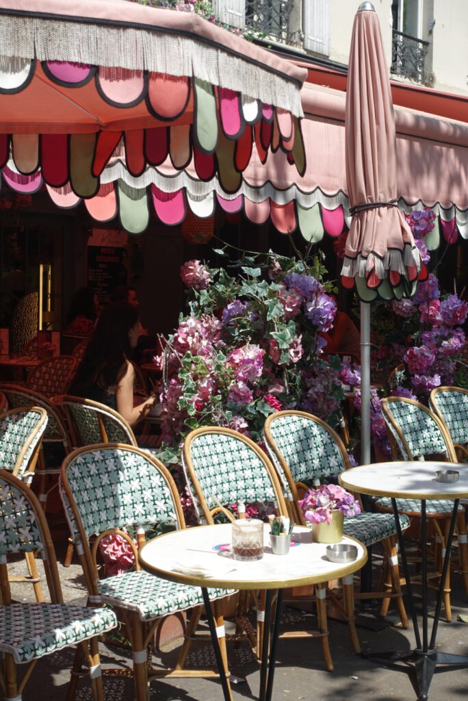 La Villa Marquise - une terrasse féérique et florale pour bruncher - Paris 6