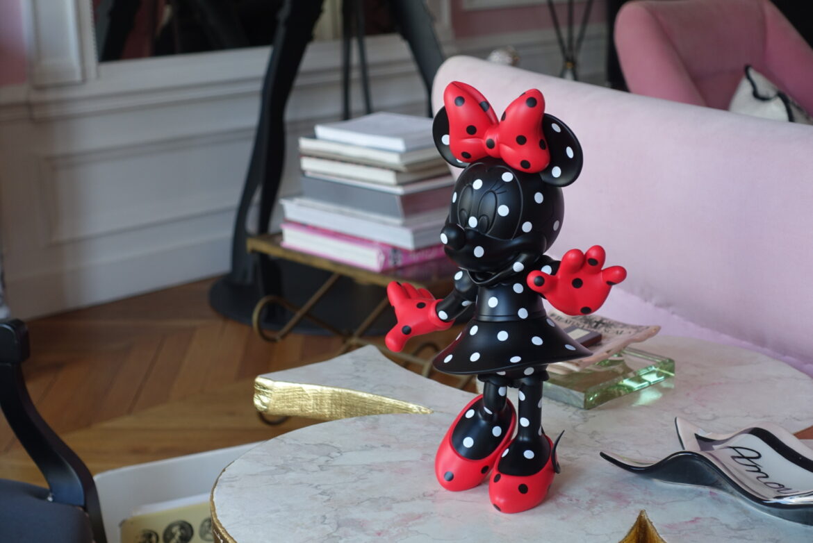 Minnie by Madame Chantal Thomass x Leblon Delienne 