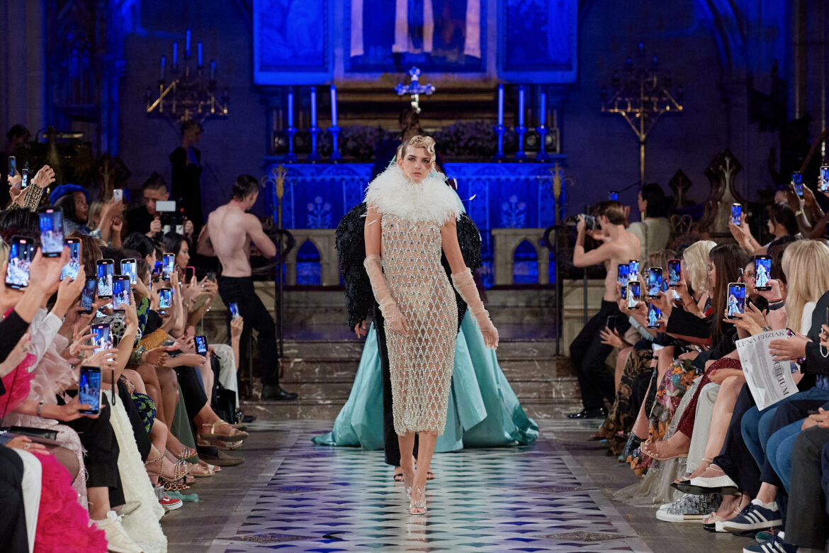 Collection couture automne-hiver 2023 2024 - Lena Erziak