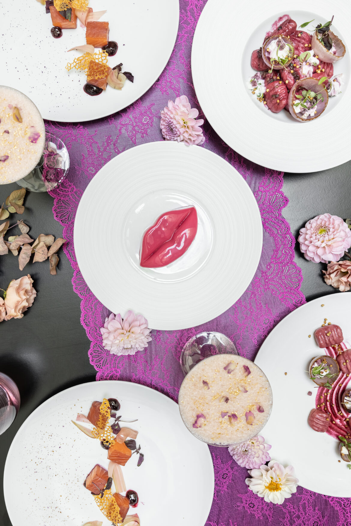 Aubade et Fauchon L'Hôtel Paris proposent un menu solidaire pour Octobre Rose