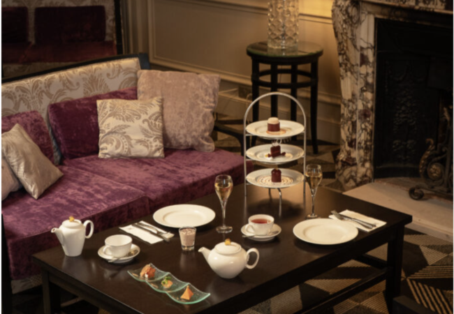 Le Waldorf Astoria Versailles – Trianon Palace et Eddie Benghanem dévoilent le Tea Time de l’hiver