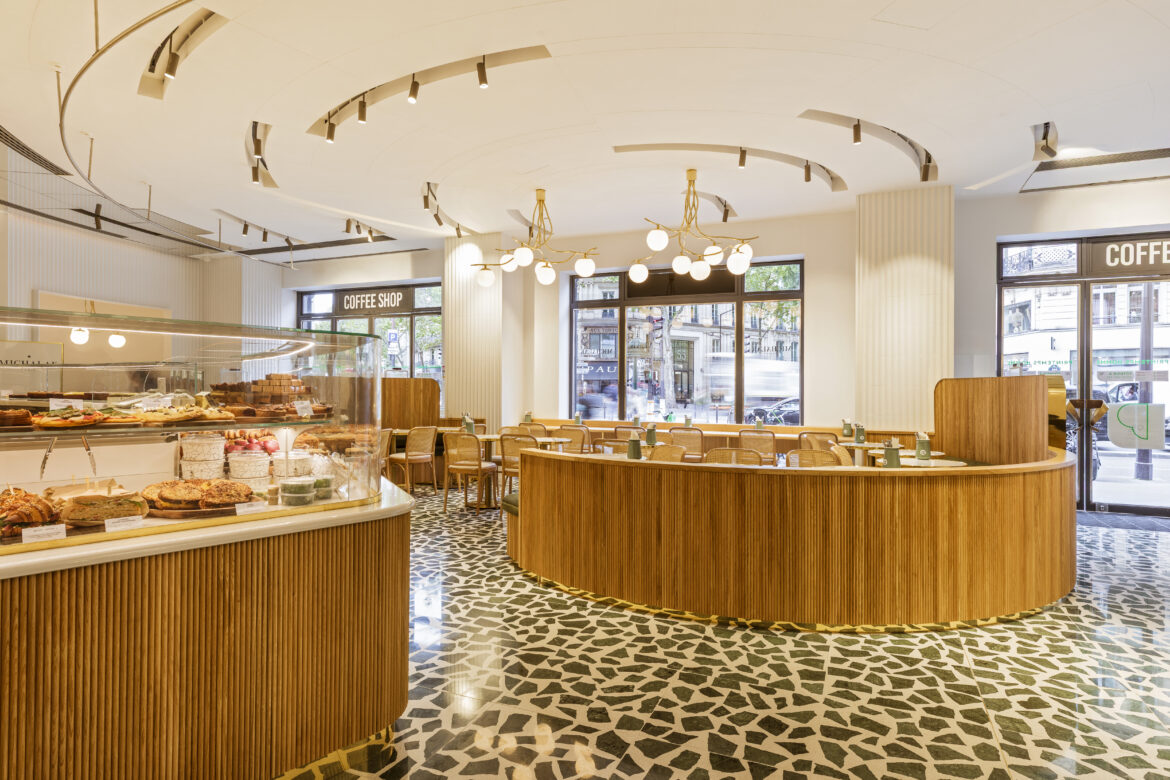 Le premier Coffee Shop Michalak  en exclusivité au Printemps Haussmann Romain Ricard copyright